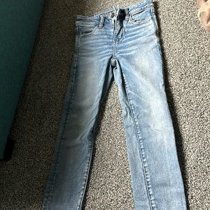 American Eagle skinny jeans